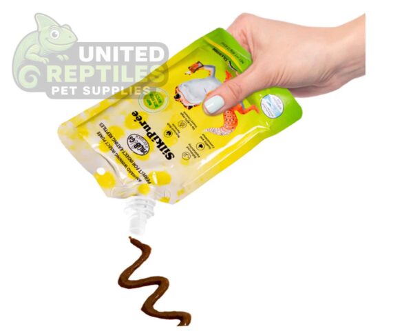 abstract hexagonal shape with lizard inside Silkipurée 80g