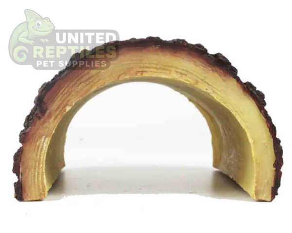 Resin tree hole hide