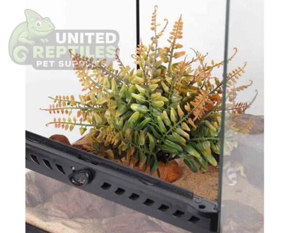 abstract hexagonal shape with lizard inside Reptile Artificial Plant JBY008