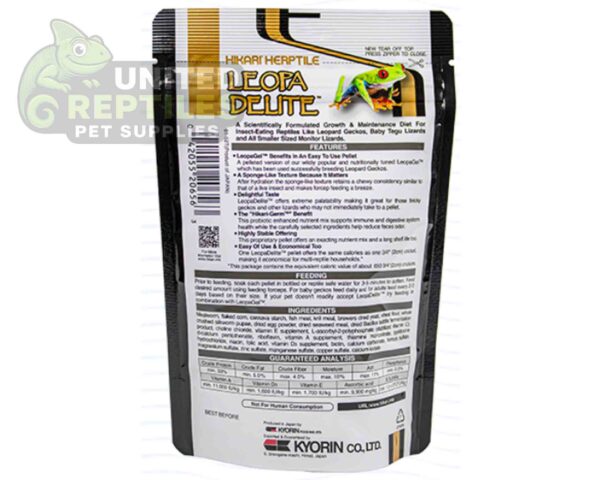 abstract hexagonal shape with lizard inside Hikari Leopa Delite™