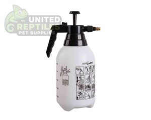 abstract hexagonal shape with lizard inside RZ REPTI PUMP SPRAYER 1.5L - SP01